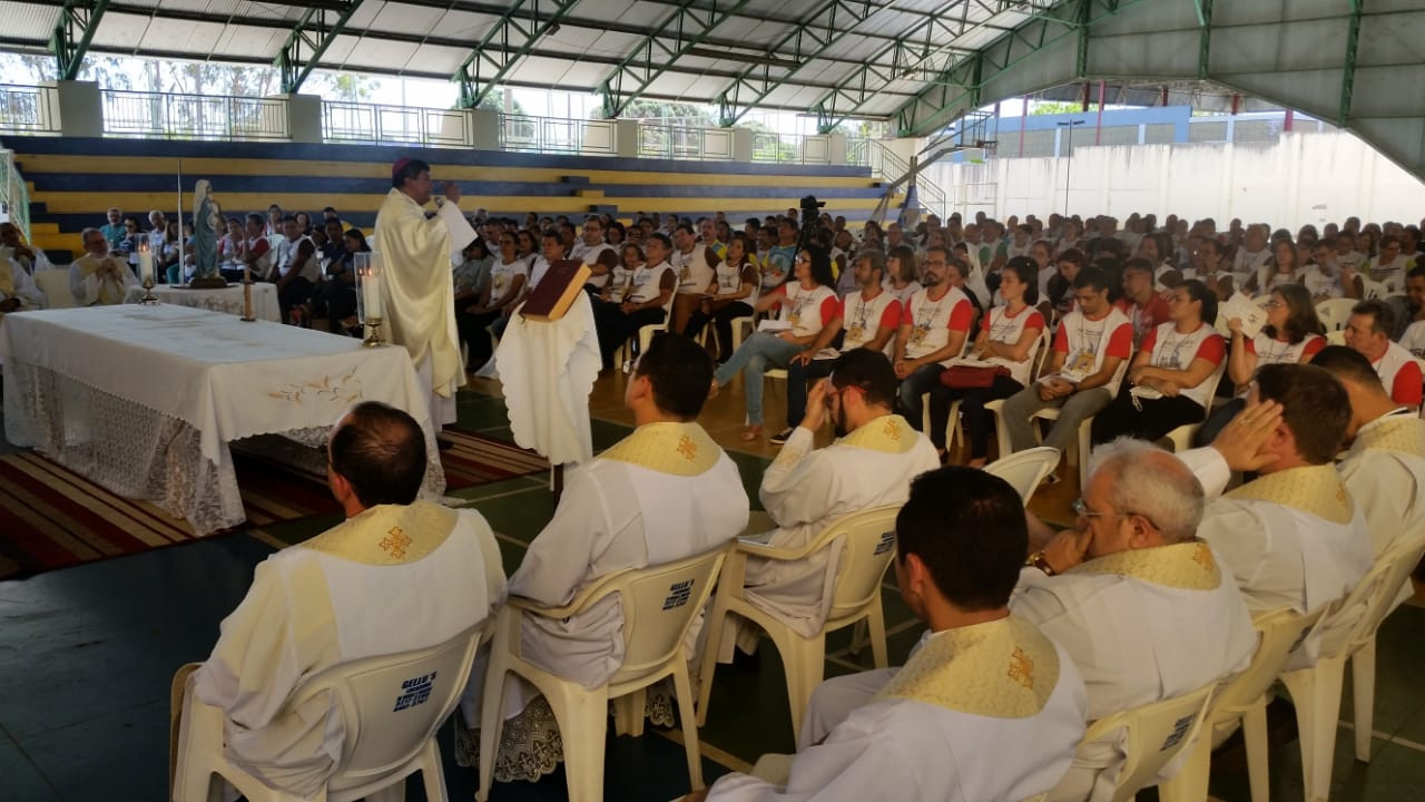 Família ECC: Um Exército da Evangelização e da Paz