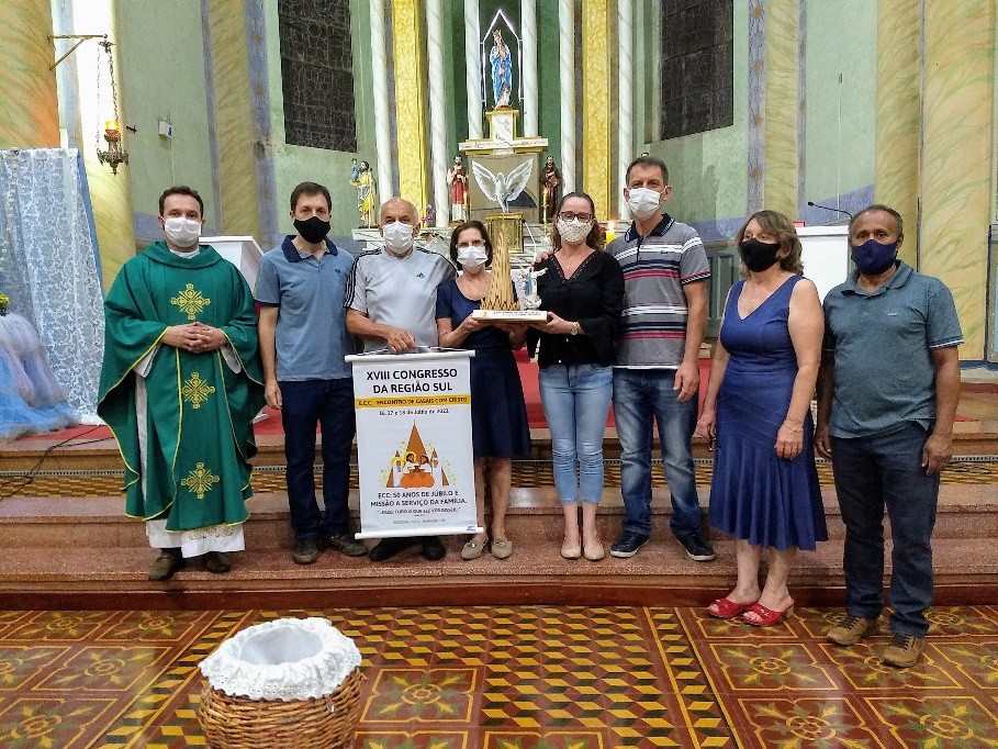 MISSA DE ACOLHIDA DA CAPELINHA DE NOSSA SENHORA ASSUNÇÃO NA PARÓQUIA IMACULADA CONCEIÇÃO DE GETULIO VARGAS/RS.   CONGRESSO REGIÃO SUL